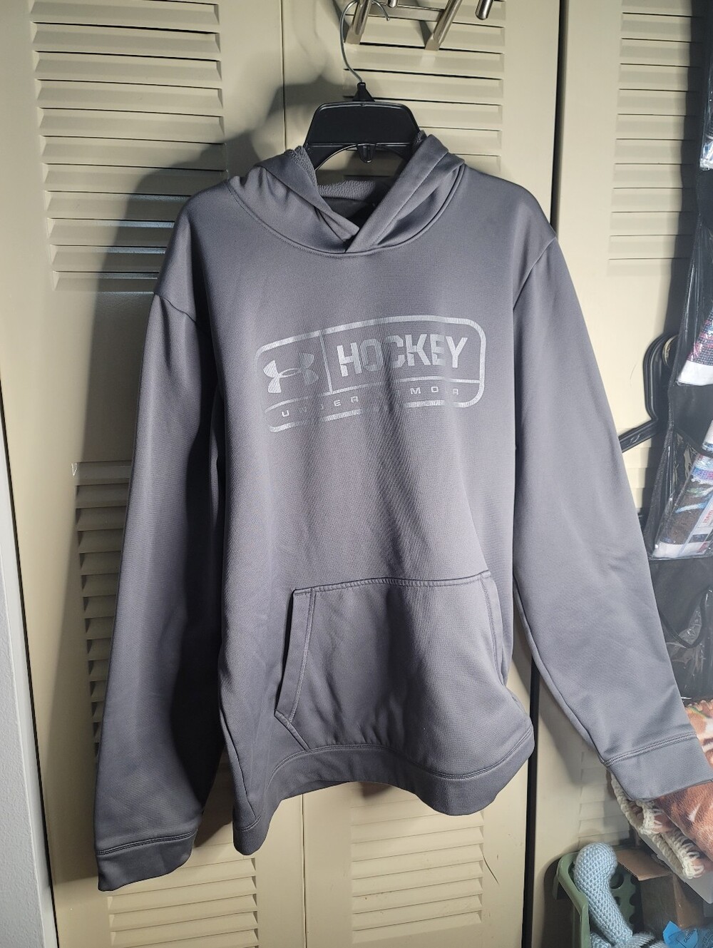 Men's Under Armor Light Gray Hockey Hoodie Size Large